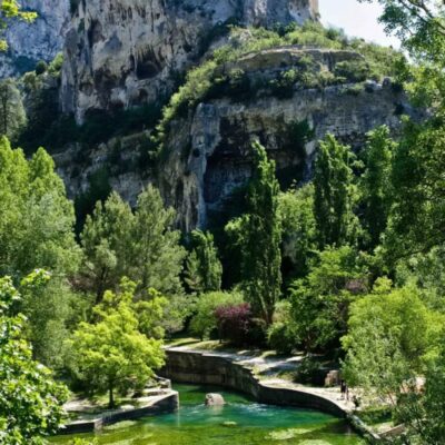 Tour a Fontaine-de-Vaucluse e Isle-sur-Sorgue – 8 horas