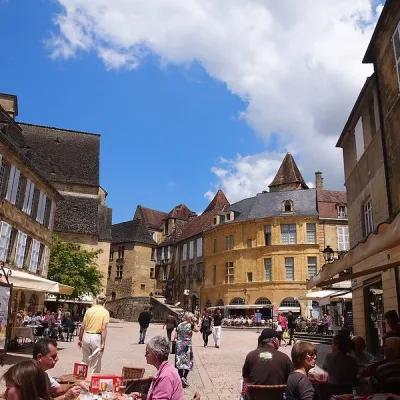 Przewodnik po Sarlat