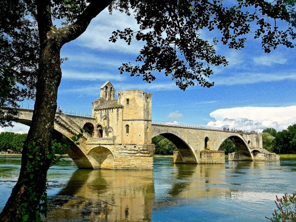 Leia mais sobre o artigo Visite Avignon