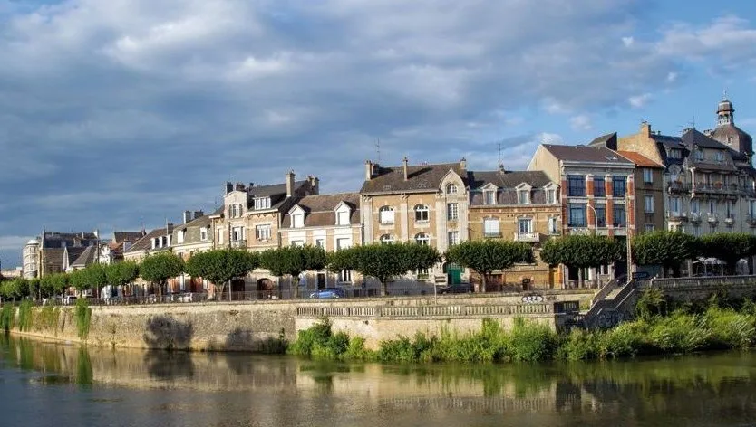 Guide touristique Charleville-Mézières, Visite guidée de Charleville-Mézières