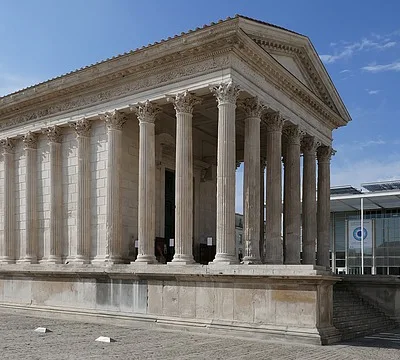 Tour privado en Nimes – 4 horas