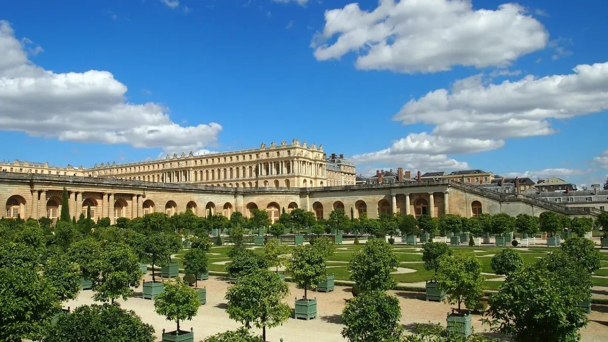 Guided tour in Versailles