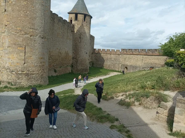 Idegenvezető Carcassonne-ban, Romain Bouchaud