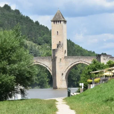 Cahors Tour Guide