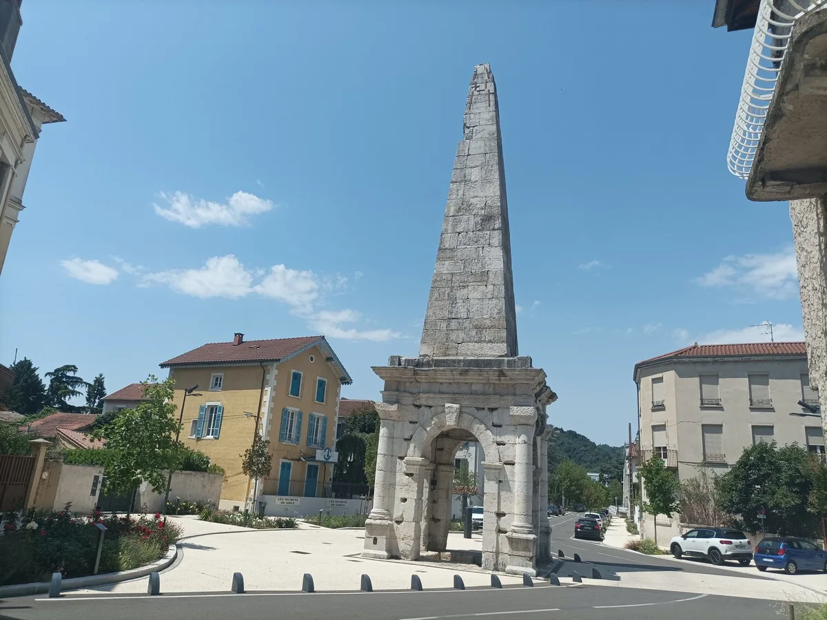 Navštívte Vienne, Romain Bouchaud
