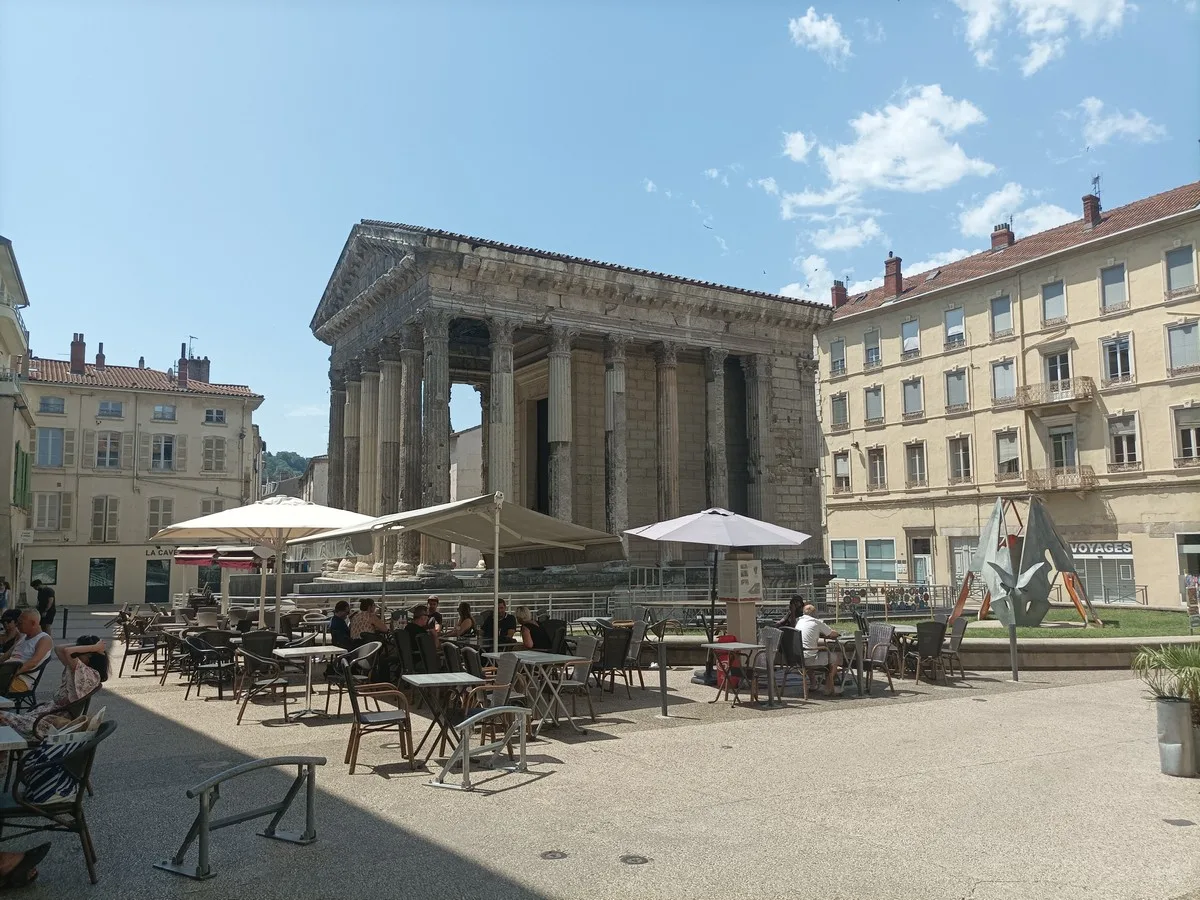 Navštívte Vienne, Romain Bouchaud