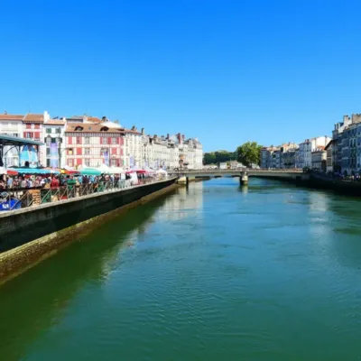 Bayonne