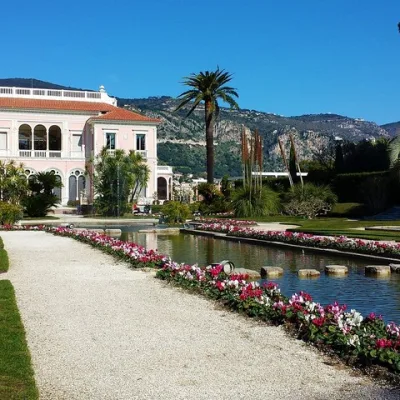 Guided tour in Villefranche-sur-Mer – 2 hours