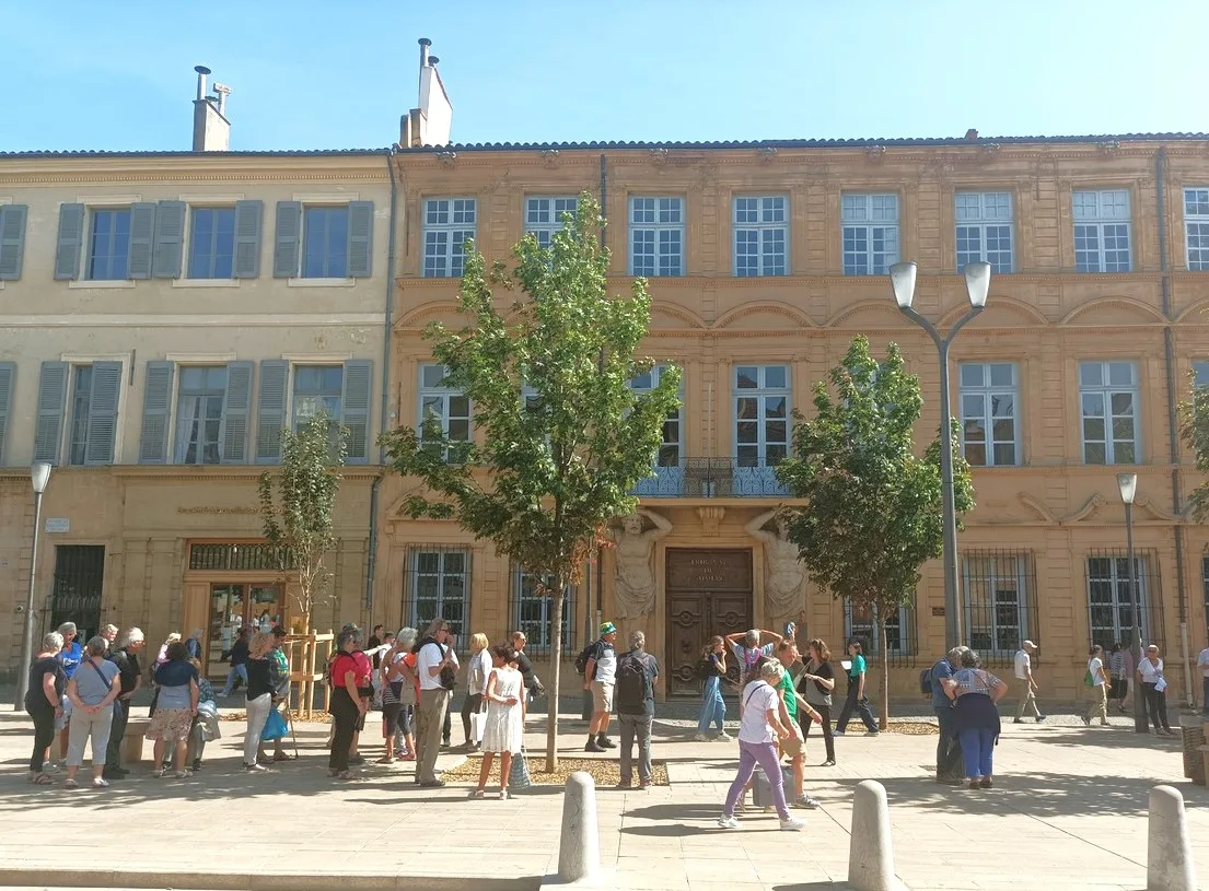 Besök Aix-en-Provence, Romain Bouchaud