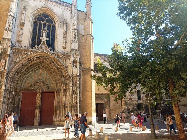 Экскурсія да Aix-en-Provence, Рамэн Бушо
