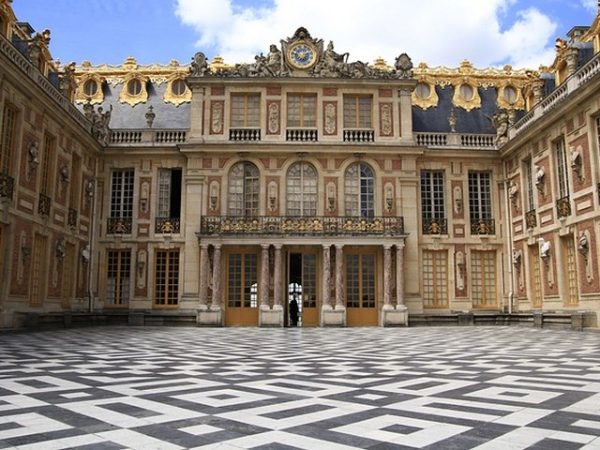 Read more about the article The Palace of Versailles