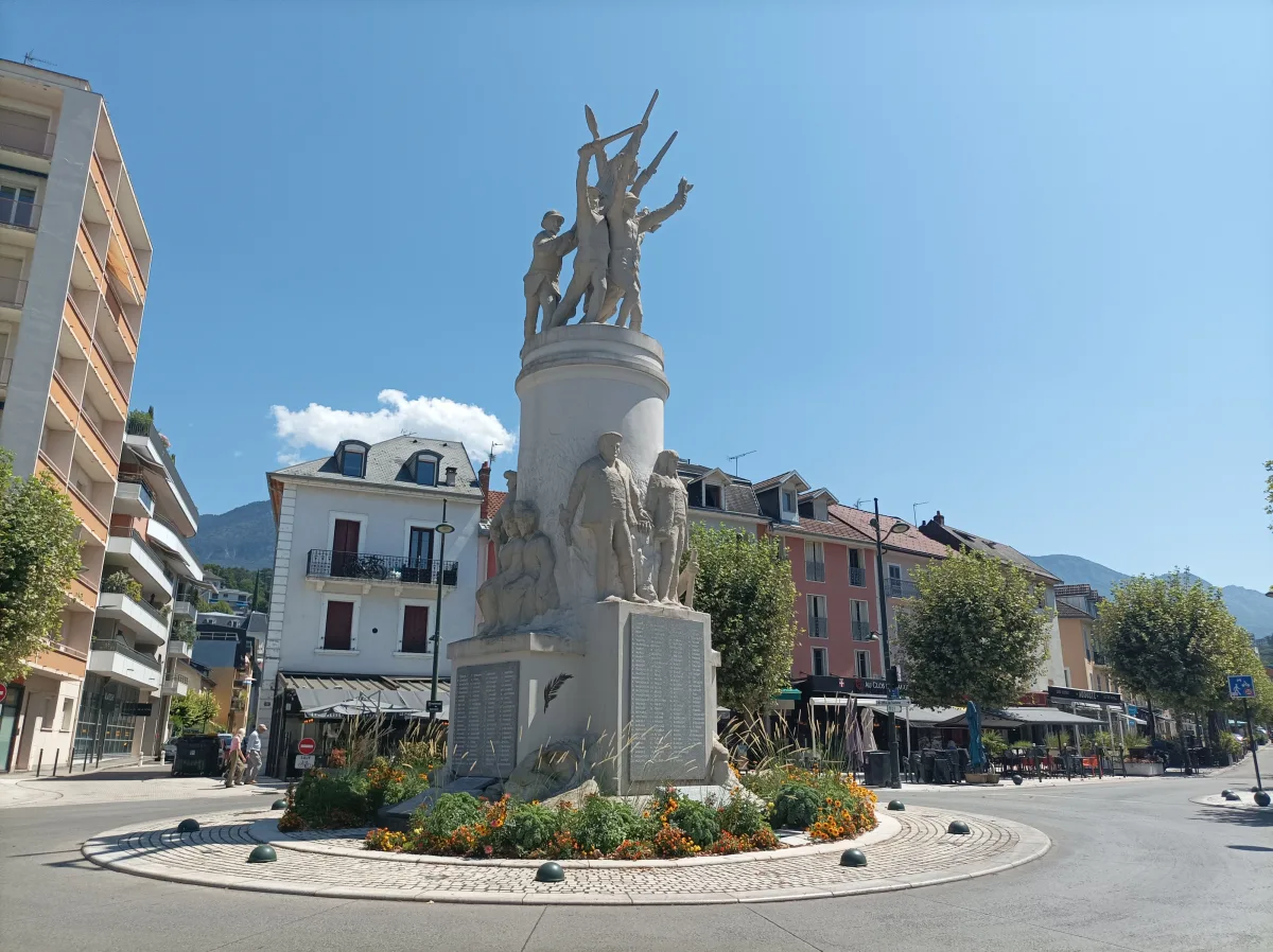 Guidet tur i Aix-les-Bains, Romain Bouchaud