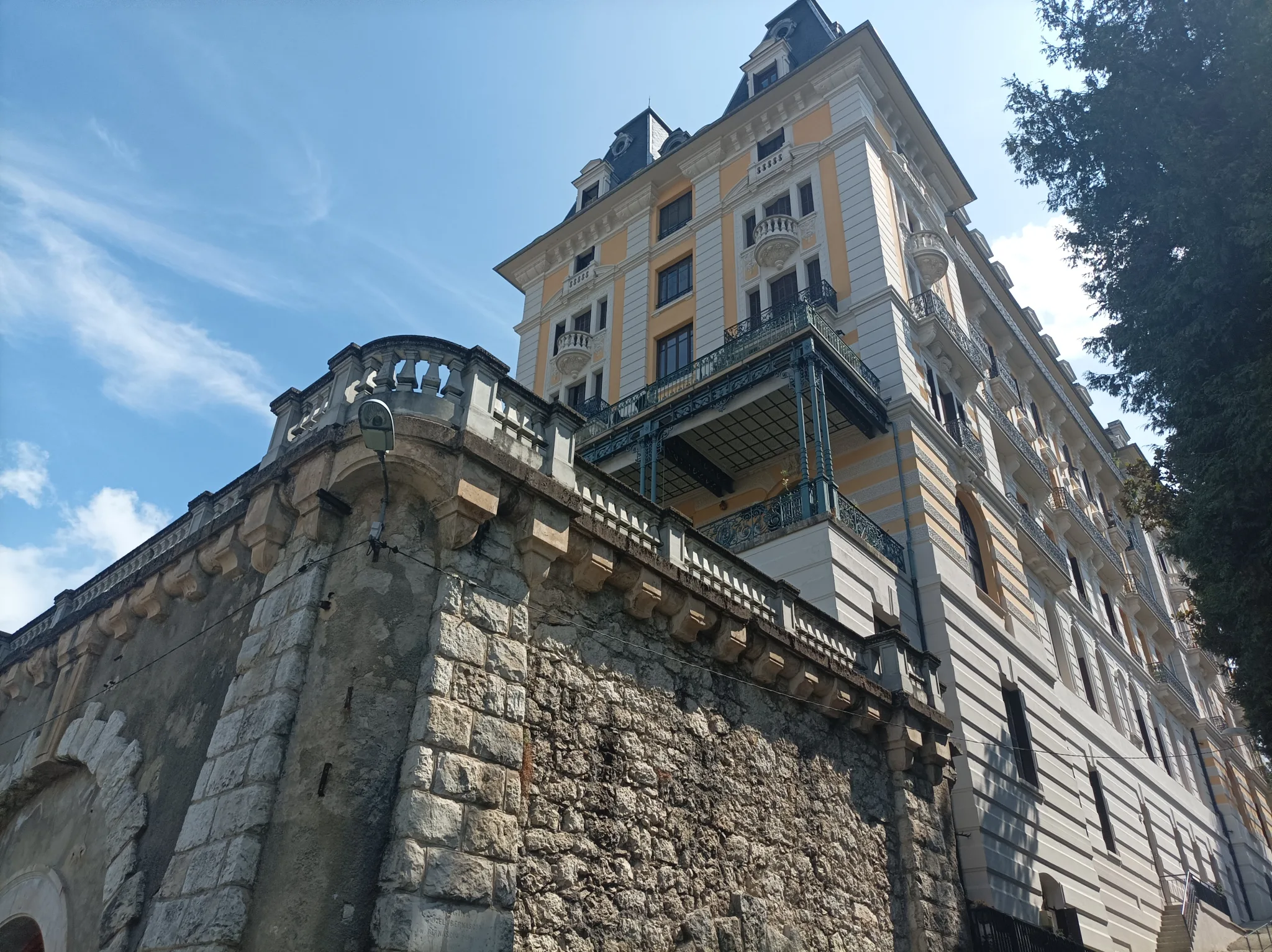 Guide touristique à Aix-les-Bains, Romain Bouchaud