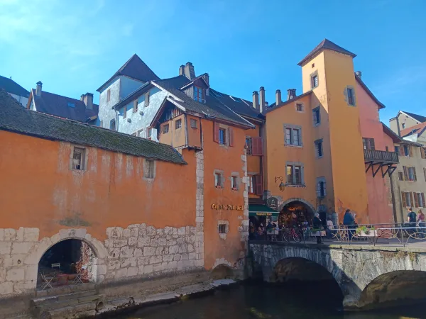 Annecy reisijuht, Romain Bouchaud