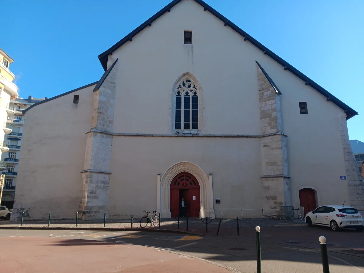 You are currently viewing The church Saint-Maurice