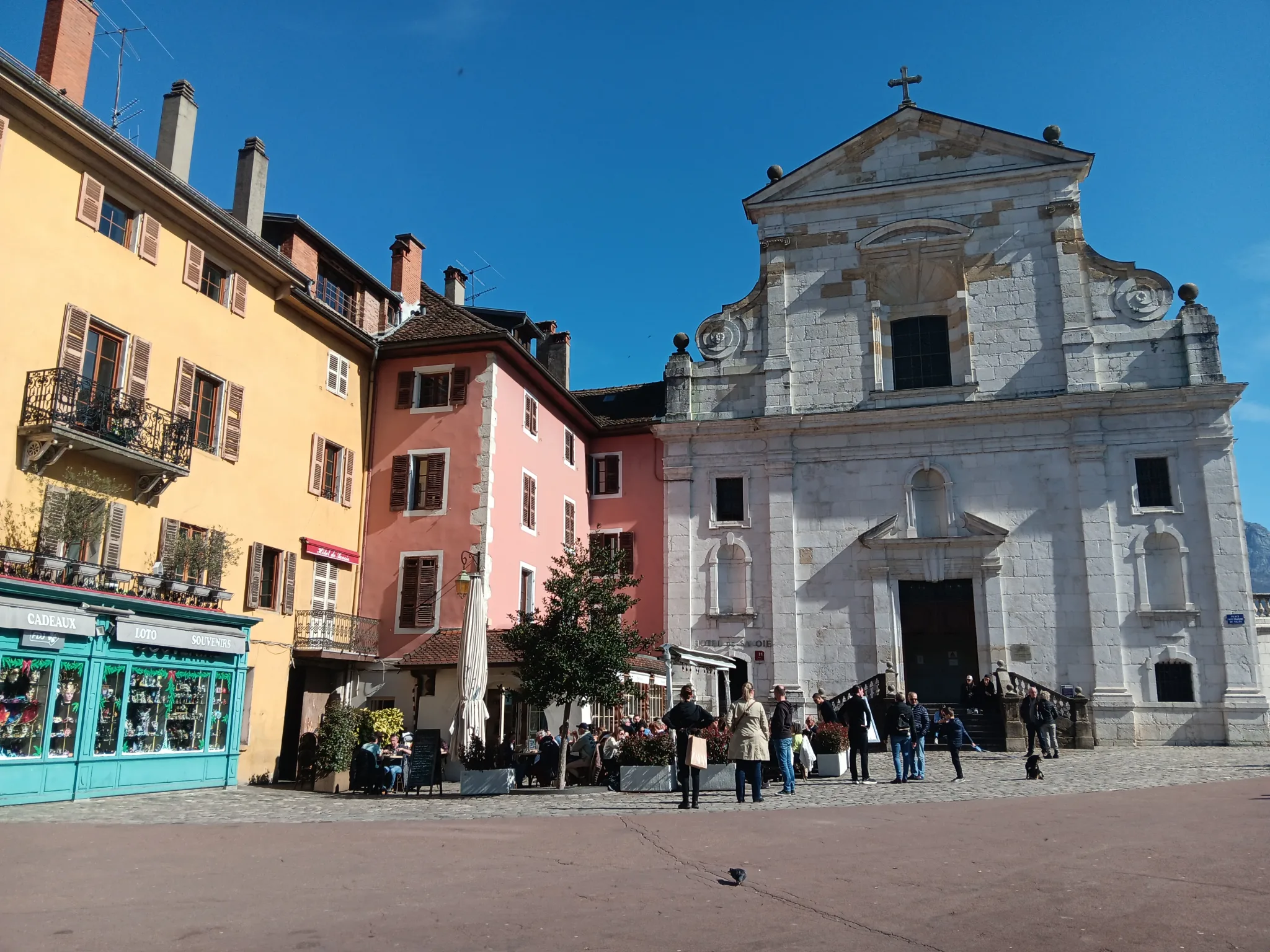 Tour guide in Annecy, रोमेन बाउचौड