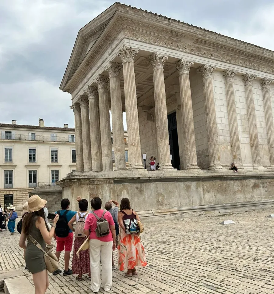 Látogasson el Nîmes oldalára, Tárlatvezetés Nîmes-ben, Romain Bouchaud