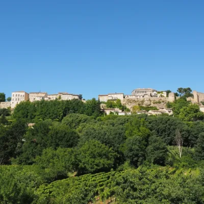 Ménerbes