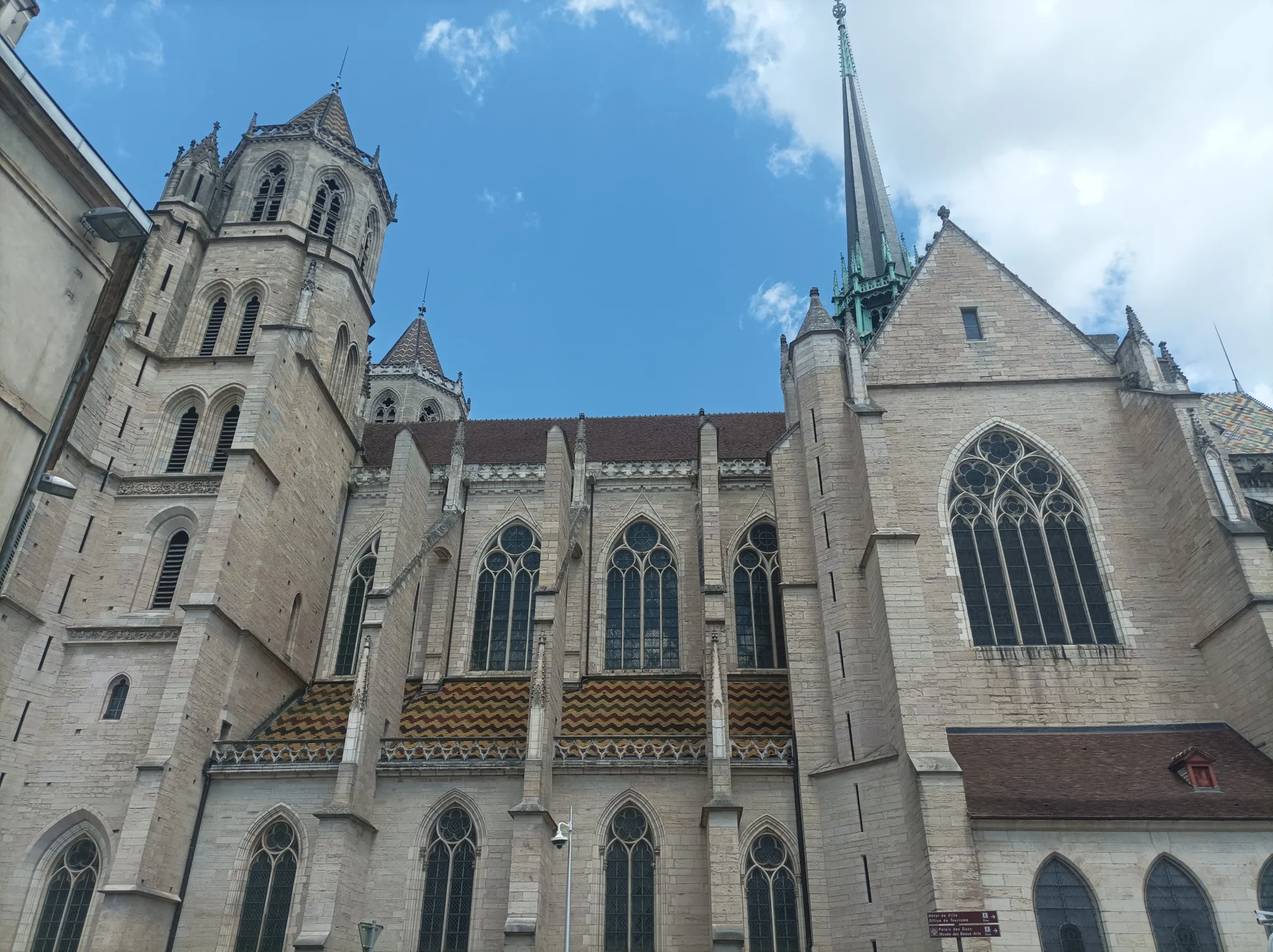 The cathedral Saint-Bénigne of Dijon, Romain Bouchaud