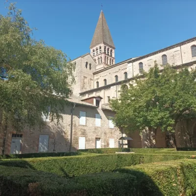 تور با راهنما در تورنوس – 2 ساعت