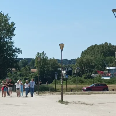 Tour to Avignon and Arles – 8 hours