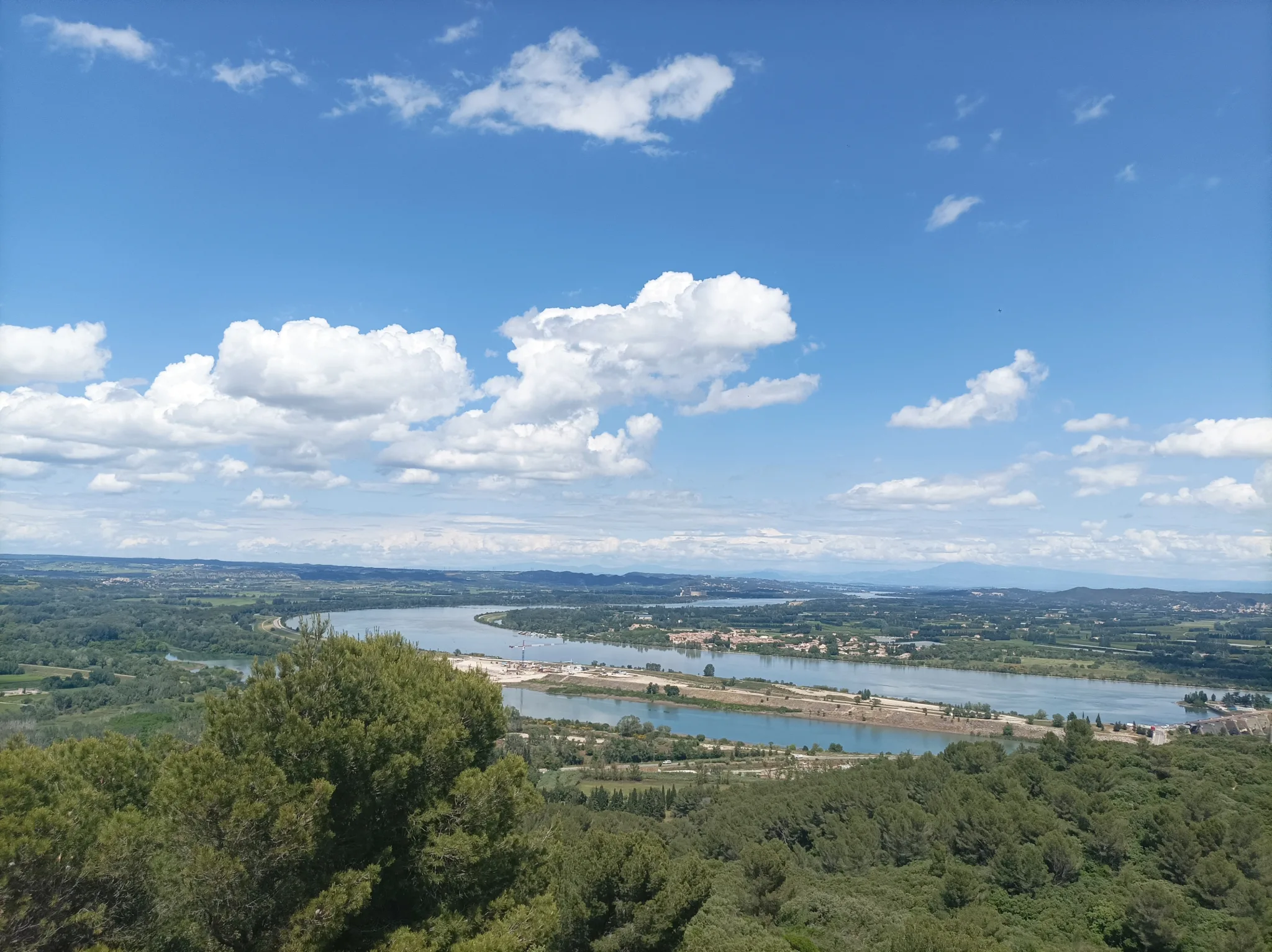 Visite d'Avignon, Romain Bouchaud