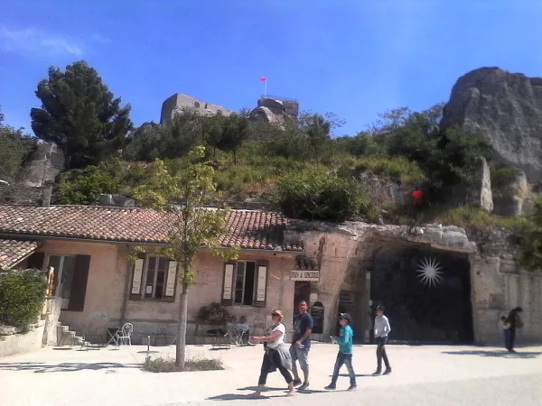 Idegenvezetéses túra Les Baux-de-Provence-ban, Romain Bouchaud
