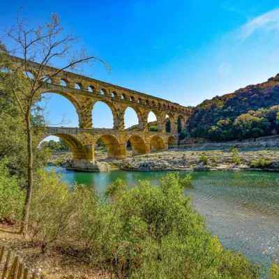 Tour to Arles and Pont du Gard – 8 hours