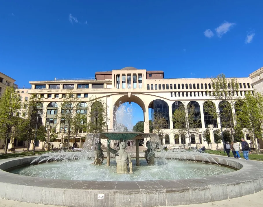Ghé thăm Montpellier