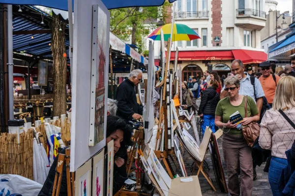 Walking tour in Montmartre, Romain Bouchaud
