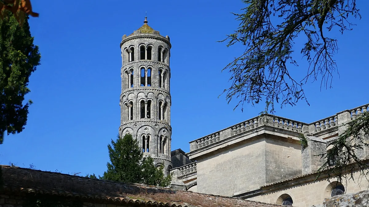 Guided tour in Uzès - 2 hours - Image 7