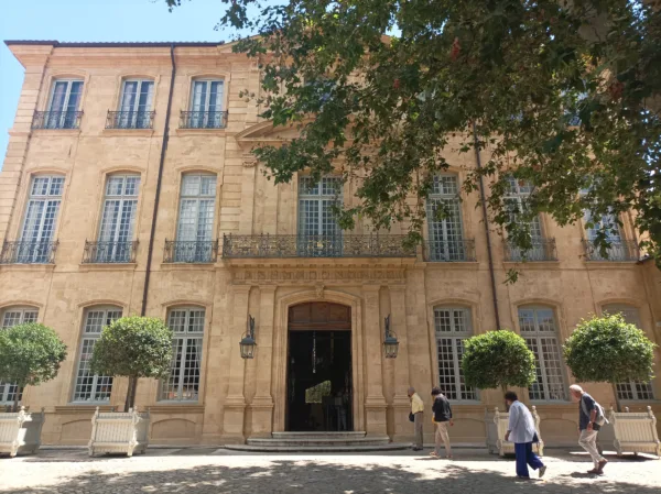 Hôtel de Caumont, Romain Bouchaud