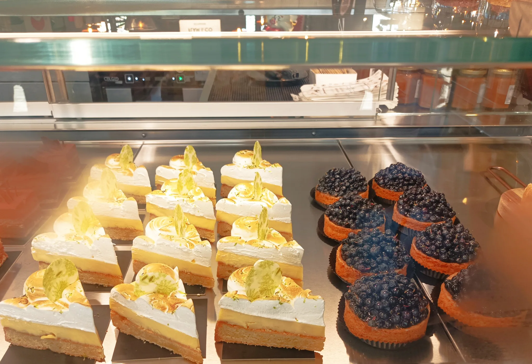 Food tour in Annecy